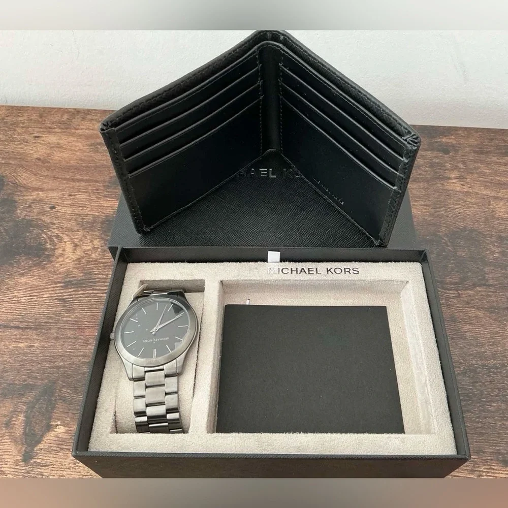 Michael Kors MK1044 Mens Slim Runway Watch and Wallet Gift Set
